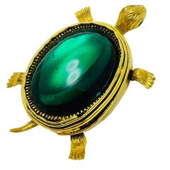 Vintage gold tone glass turtle designer brooch