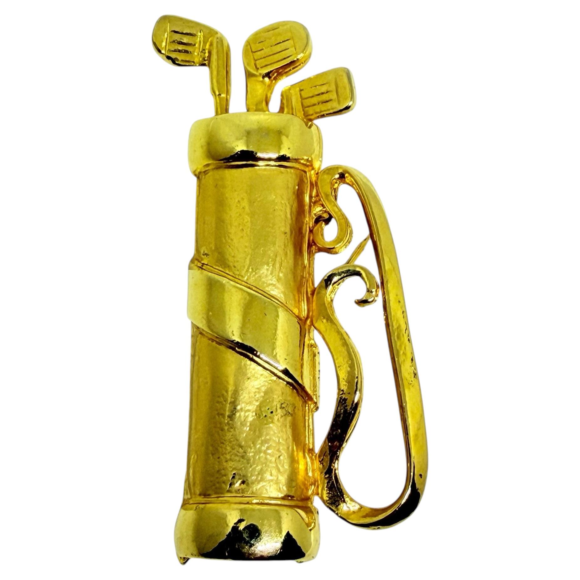 Vintage gold tone golfers club bag sports designer brooch For Sale