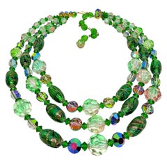 Vintage gold tone green aurora crystal beaded glass designer necklace