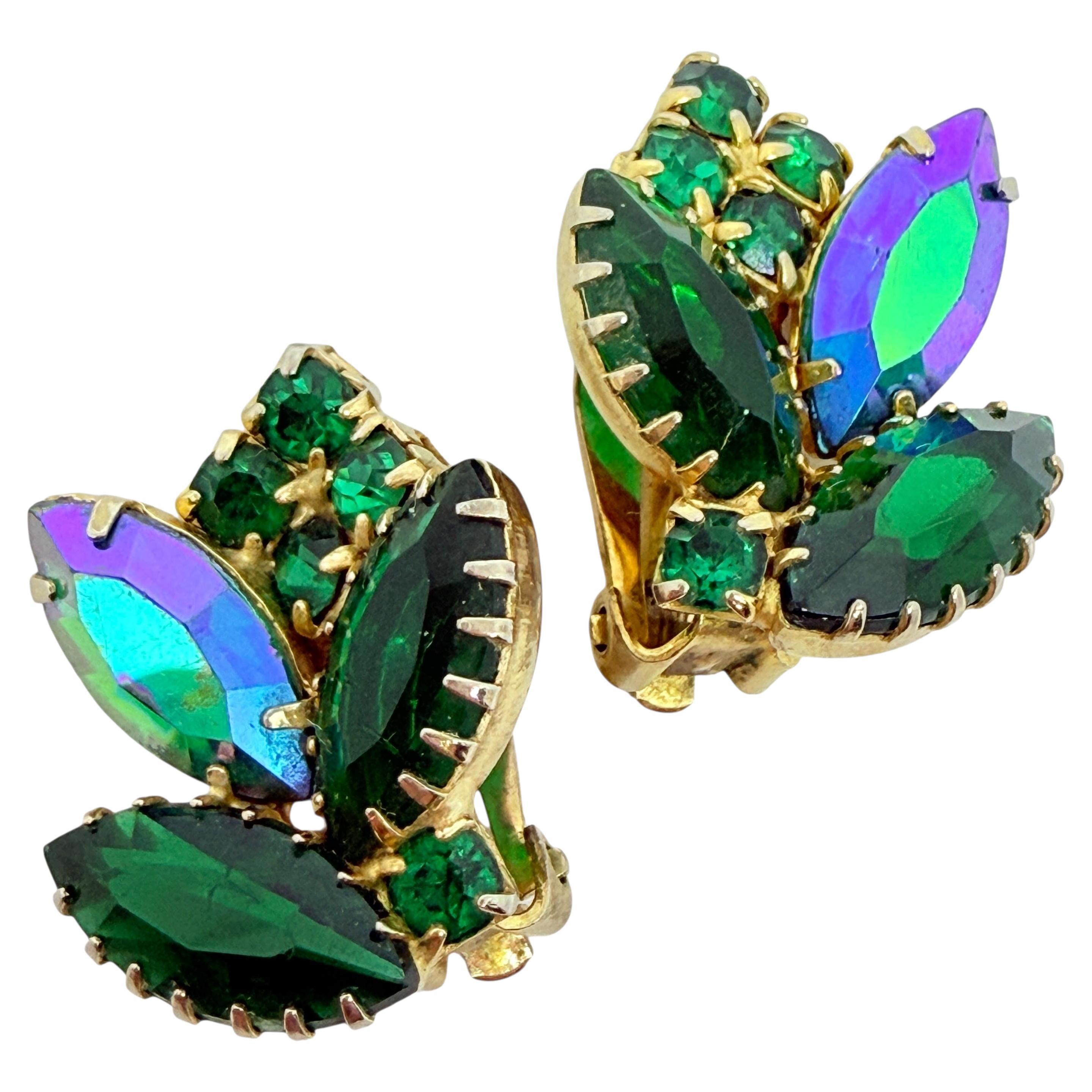 Orecchini a clip di design in vetro verde dorato d
epoca