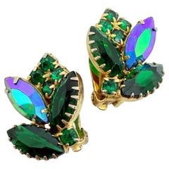Orecchini a clip di design in vetro verde dorato d
epoca