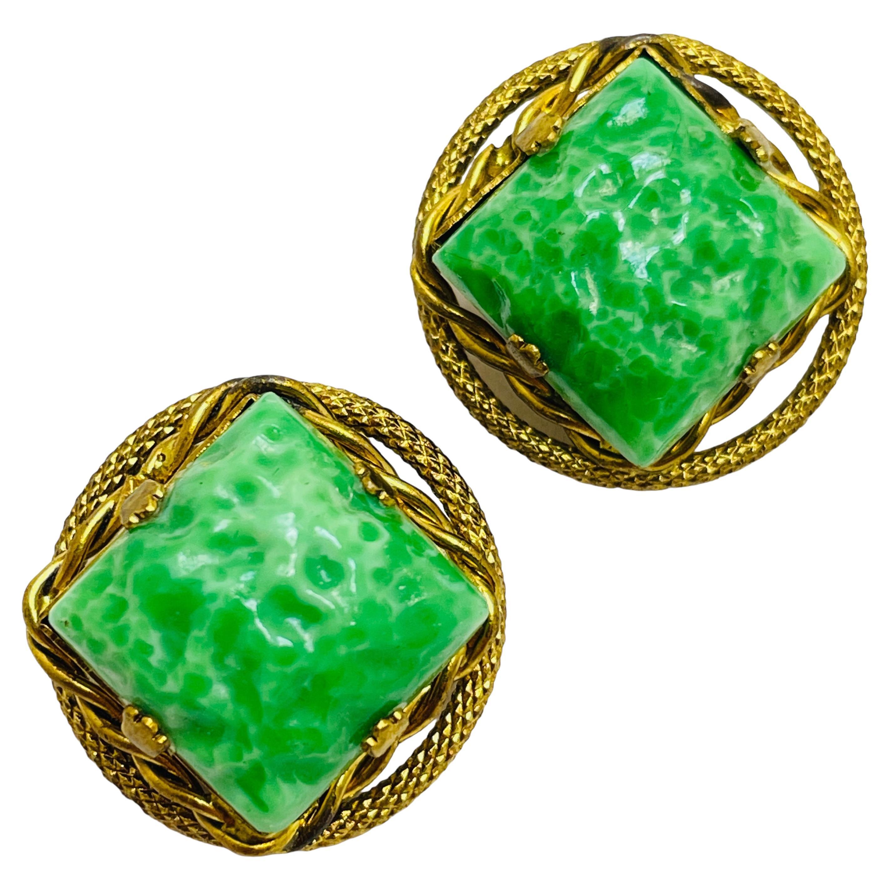 Vintage gold tone green glass jade designer clip on earrings For Sale