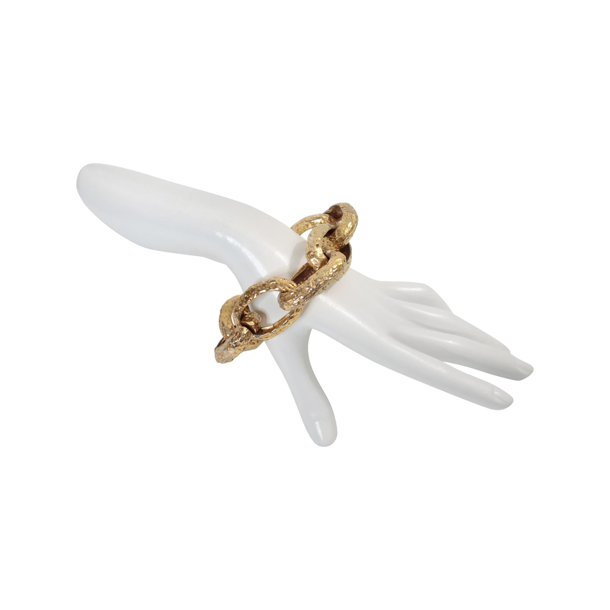 Vintage Gold Tone Hammered Heavy Link Bracelet Circa 1980 Bon état - En vente à New York, NY