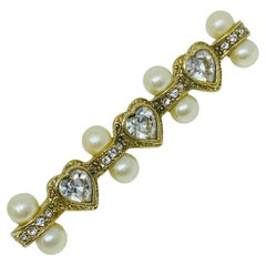 Vintage gold tone heart rhinestone pearls designer bar brooch Vintage gold tone heart rhinestone pearls designer bar brooch