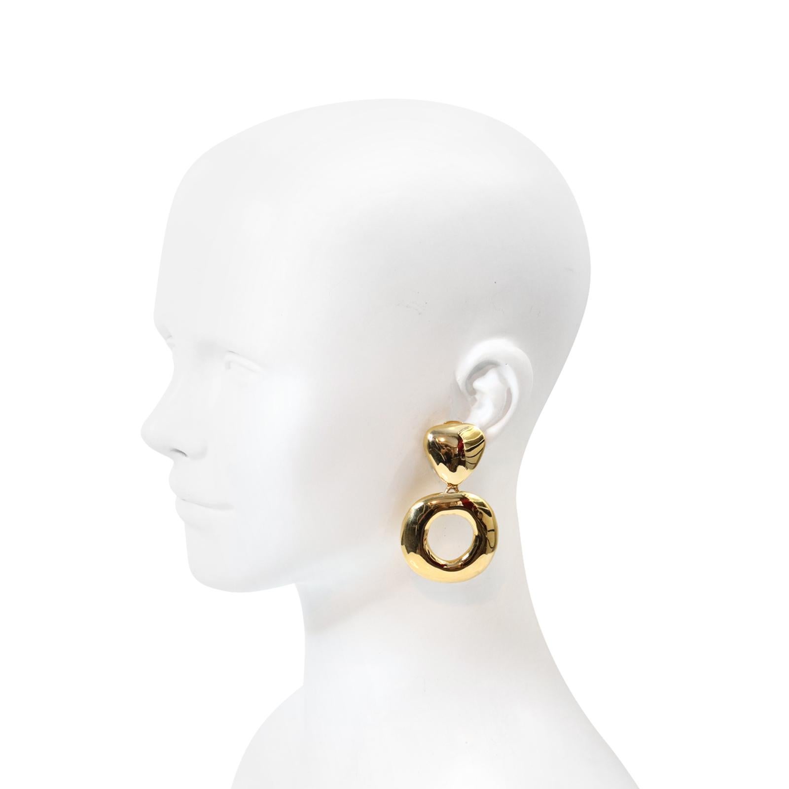 Women's or Men's Vintage Gold Tone Hoop Earrings Circa 1980s For Sale