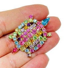 Vintage By Design Jewelers con strass e tartaruga figurata, spilla di design
