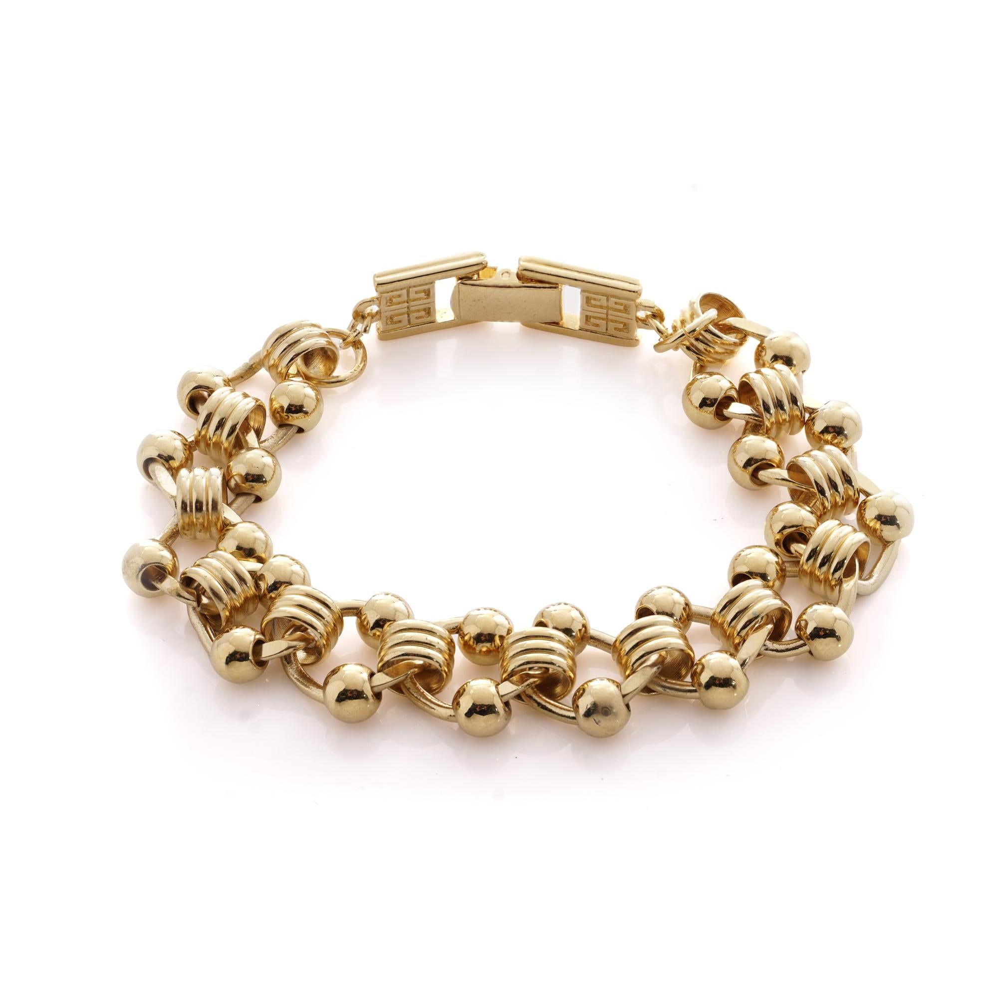 Women's Vintage Gold Tone Link Bracelet For Sale