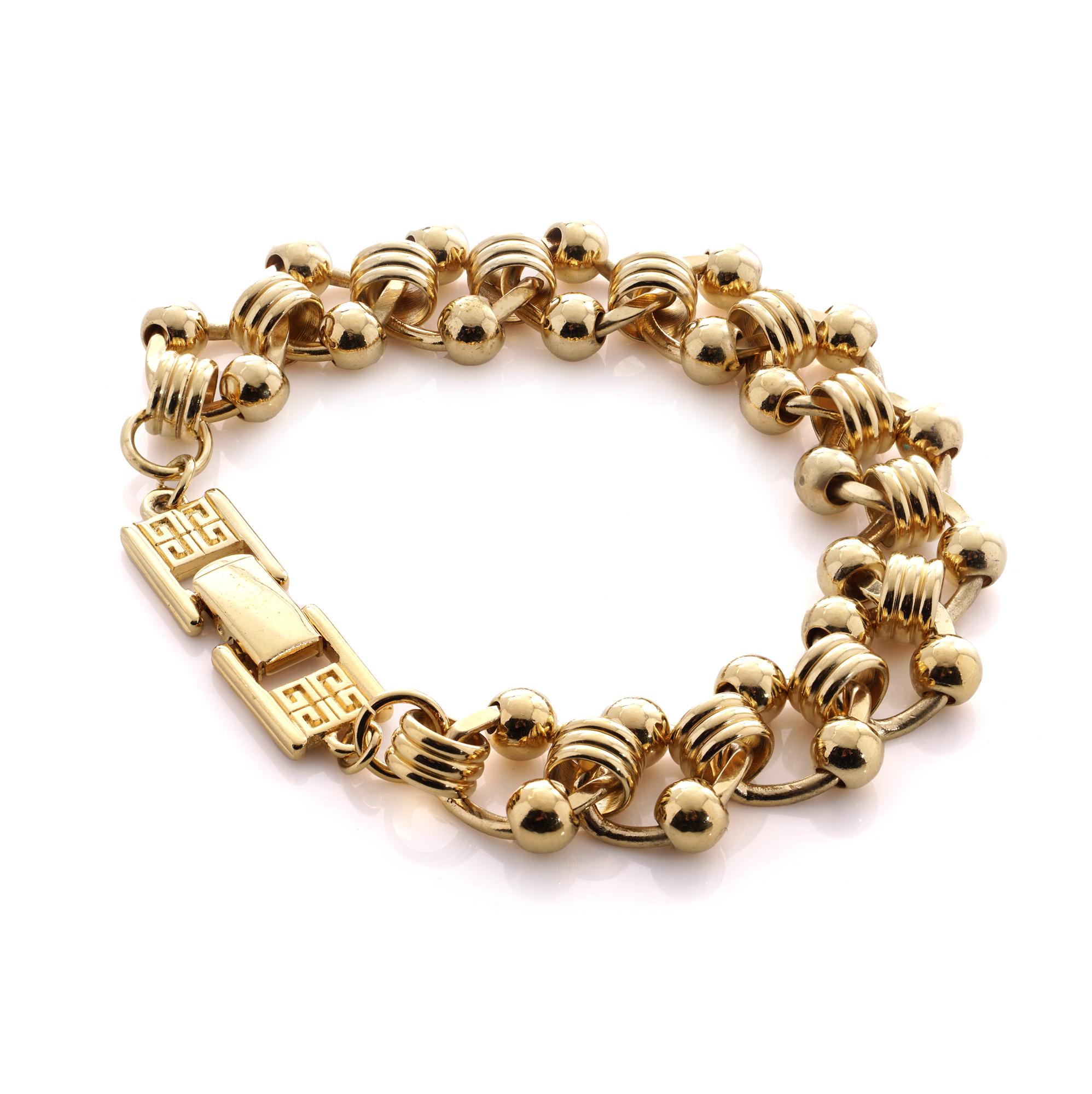 Vintage Gold Tone Link Bracelet For Sale 2