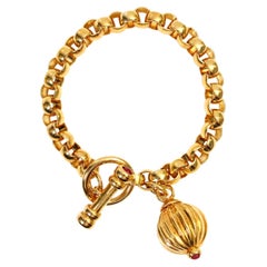 Vintage Gold Tone Link Bracelet with Dangling Piece and Toggle Circa 1990s