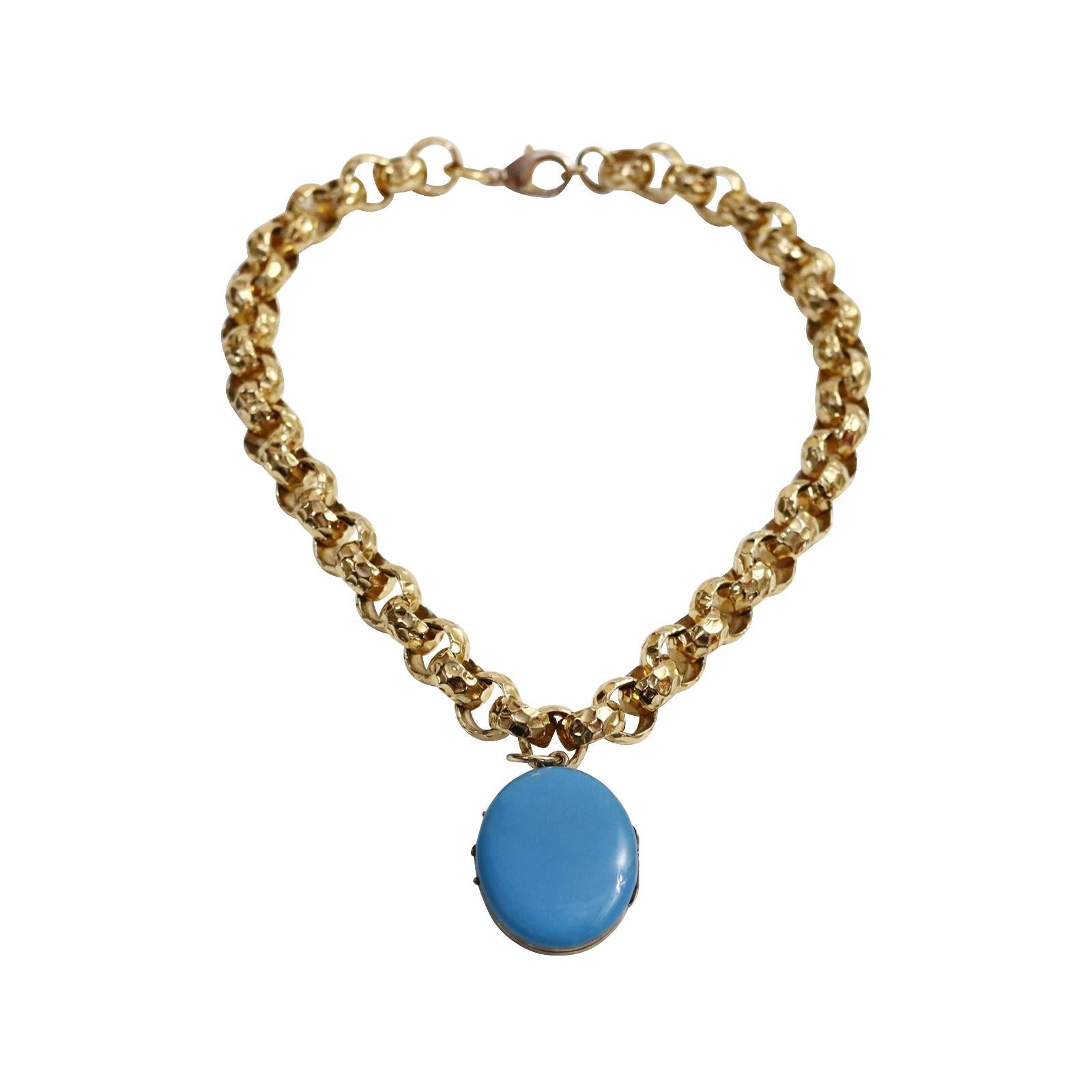 Moderno Collana vintage A Link in tonalità oro con medaglione smaltato circa 1910 in vendita
