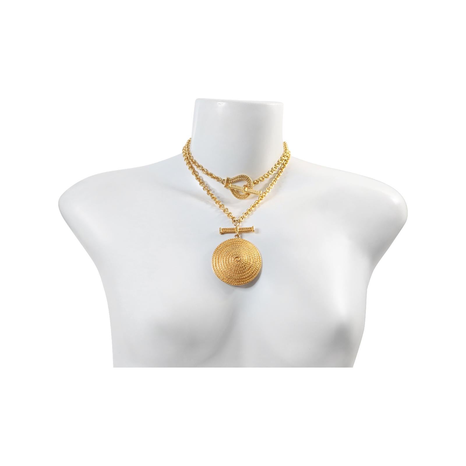 Vintage Gold Tone Link Necklace With Lariat Closure Circa 1990s.  This is a very unusual necklace.  It can be worn two ways, and yes, it can easily be worn long as a pendant necklace. However, the beauty of this one lies in wearing it as a lariat