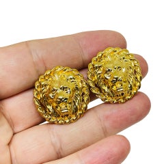 Vintage gold tone lions head designer clip on earrings