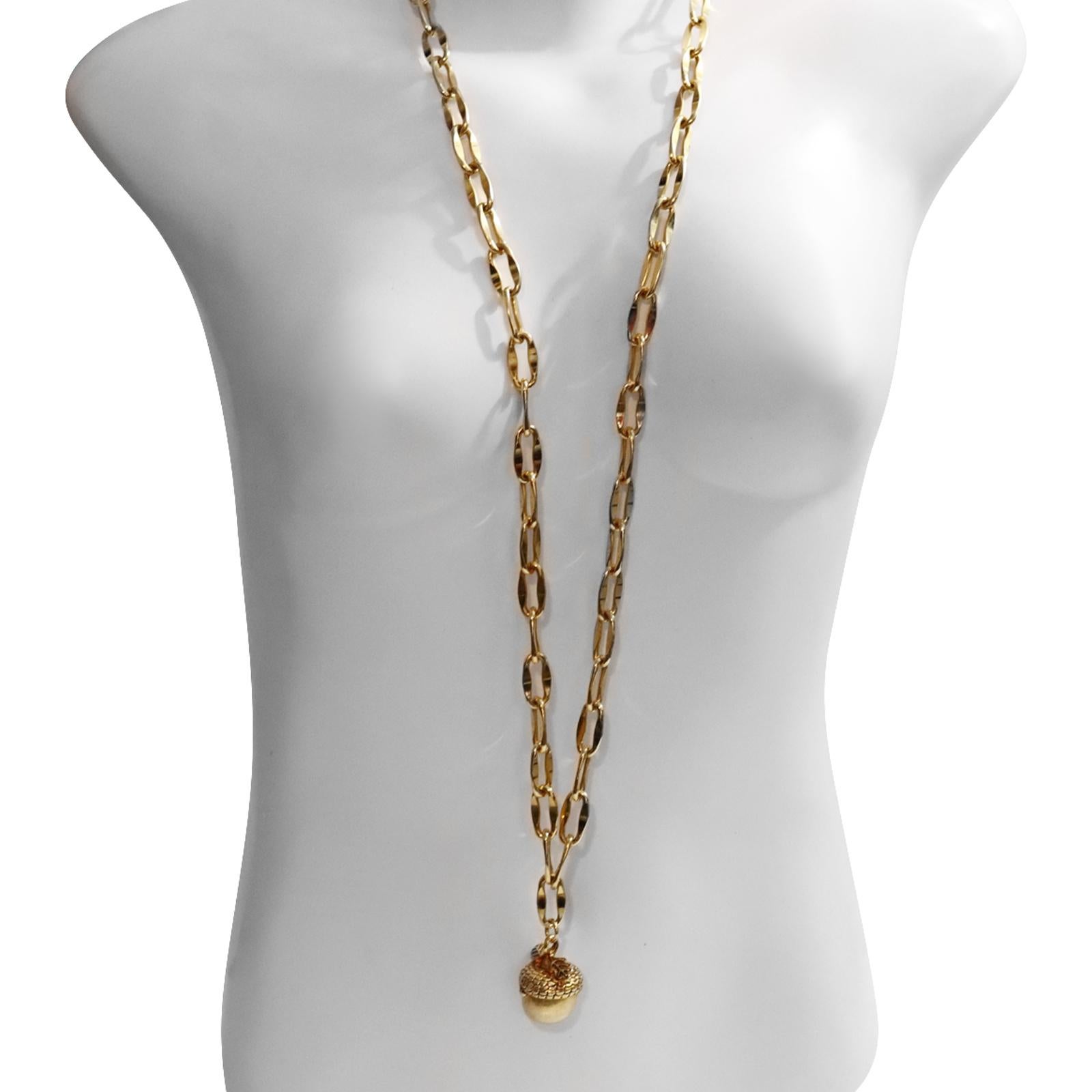Vintage Gold Tone Long Link Chain with Dangling Opening Fob Circa 1980's For Sale 1