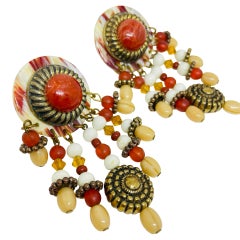 Vintage gold tone lucite beaded 80’s clip on earrings