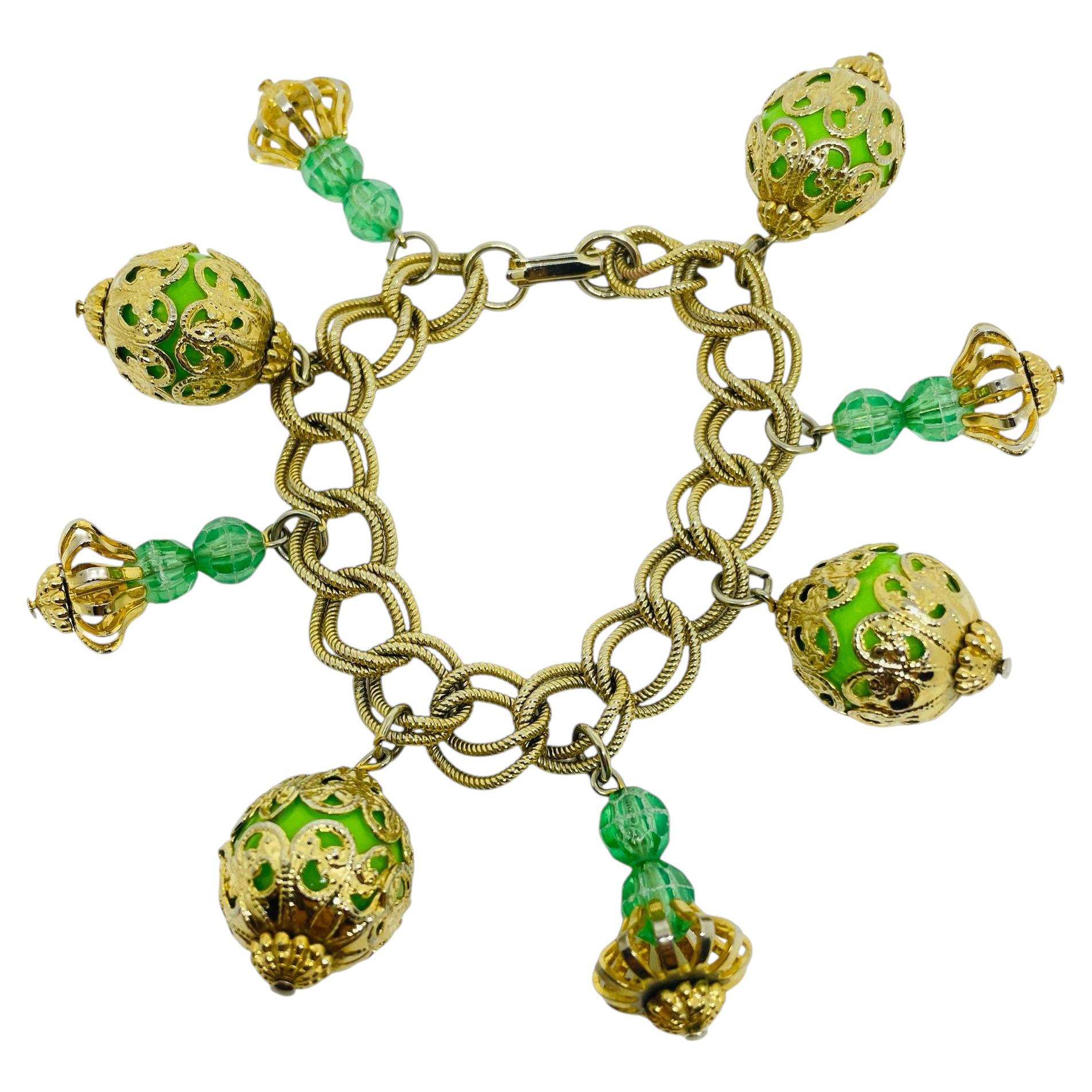 Vintage gold tone lucite beaded charms designer chain bracelet