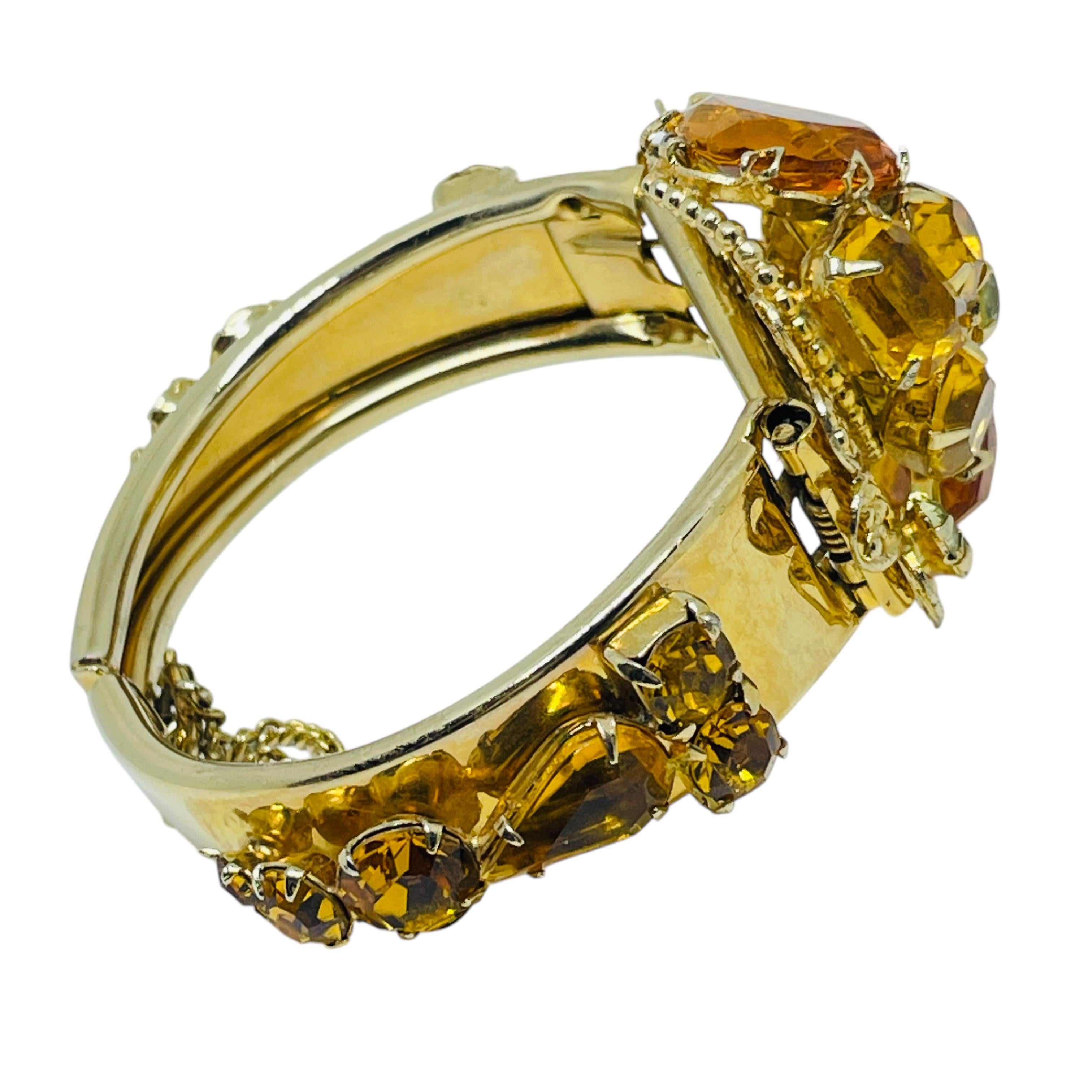 Vintage gold tone massive glass citrine peridot clamper designer bracelet For Sale 1