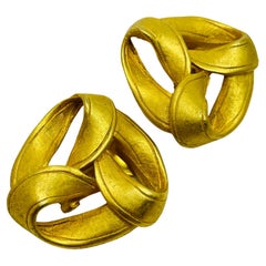Vintage gold tone massive knot designer runway clip on earrings