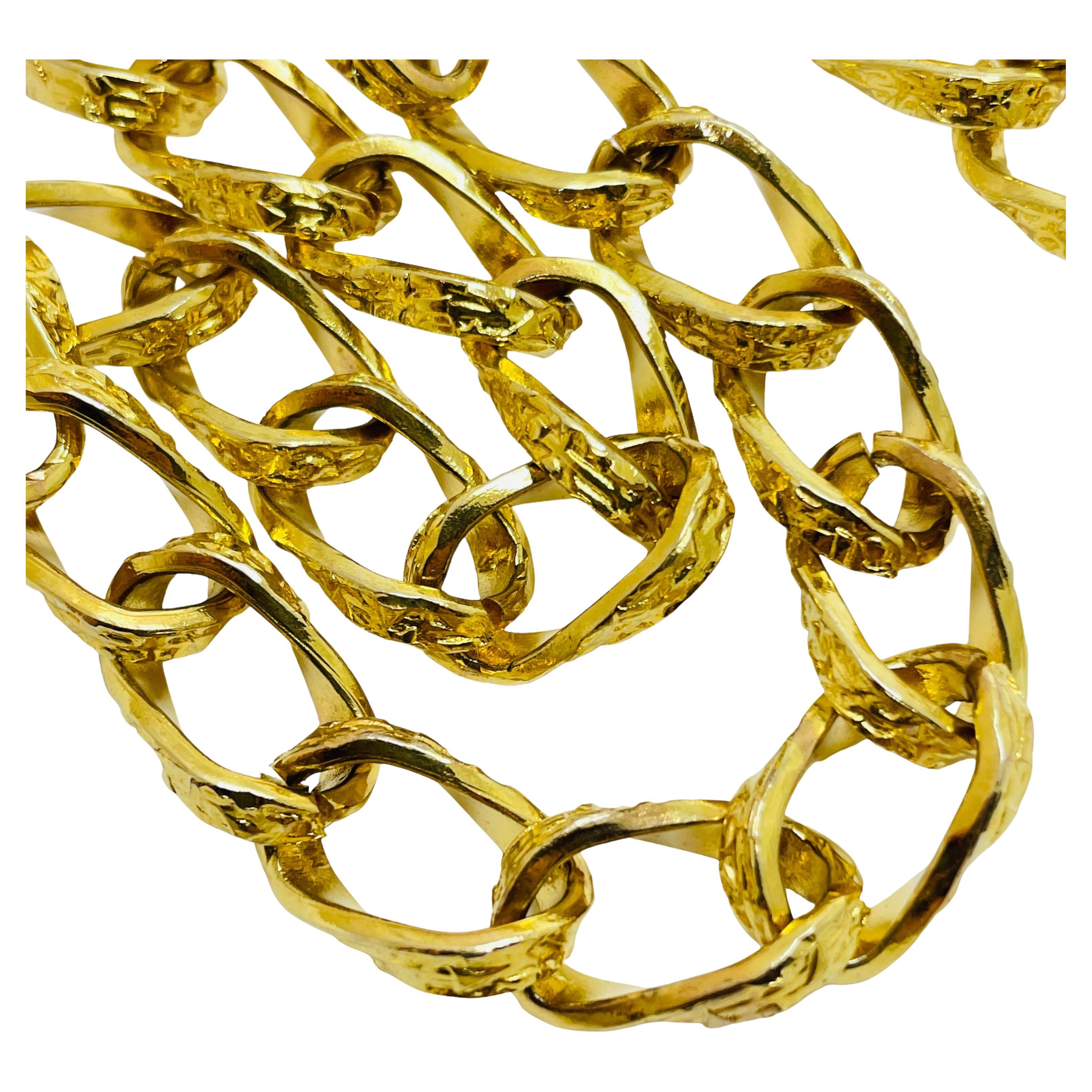 Vintage gold tone massive textured chain necklace