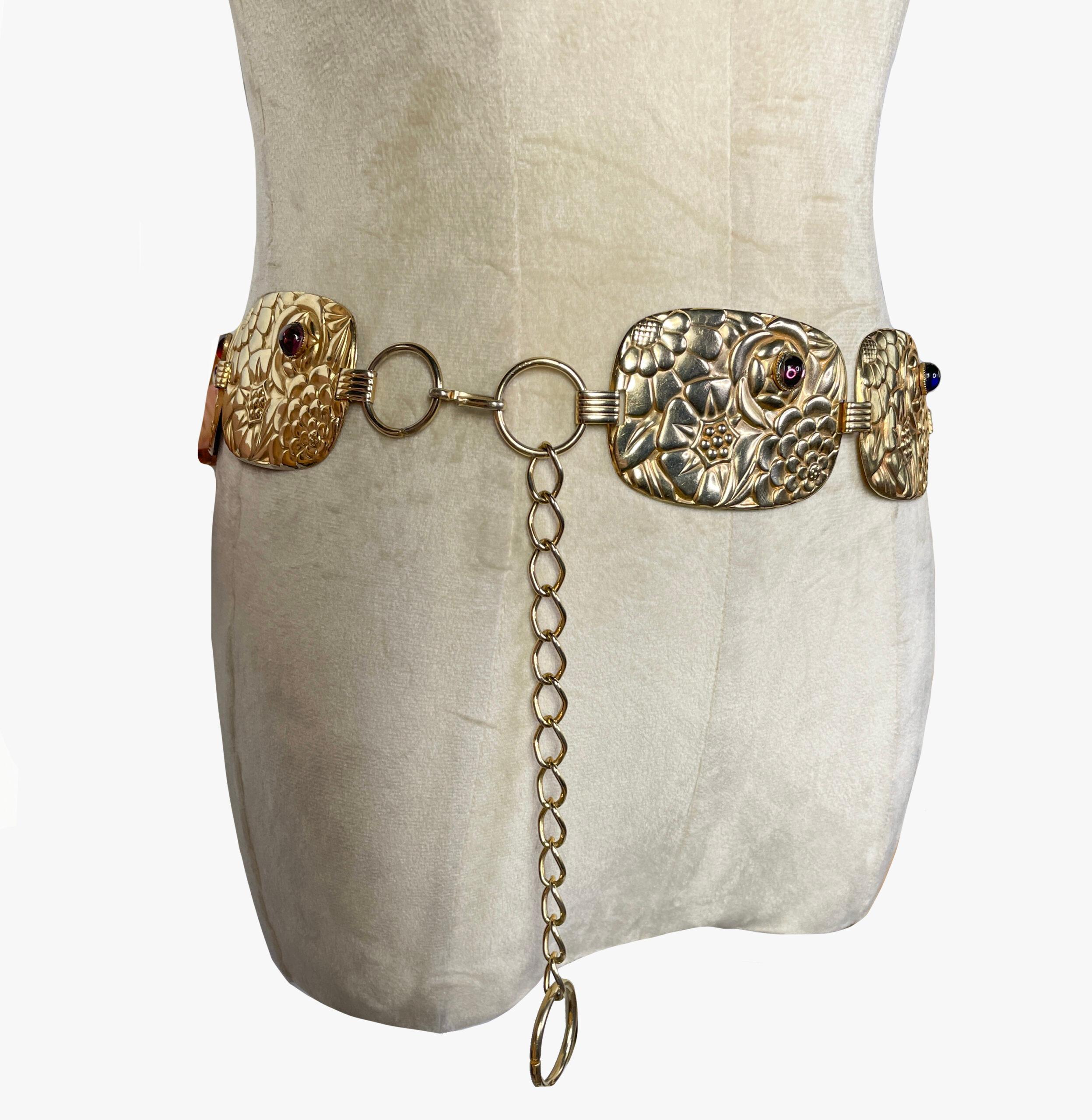 Brown Vintage gold-tone  metal belt For Sale