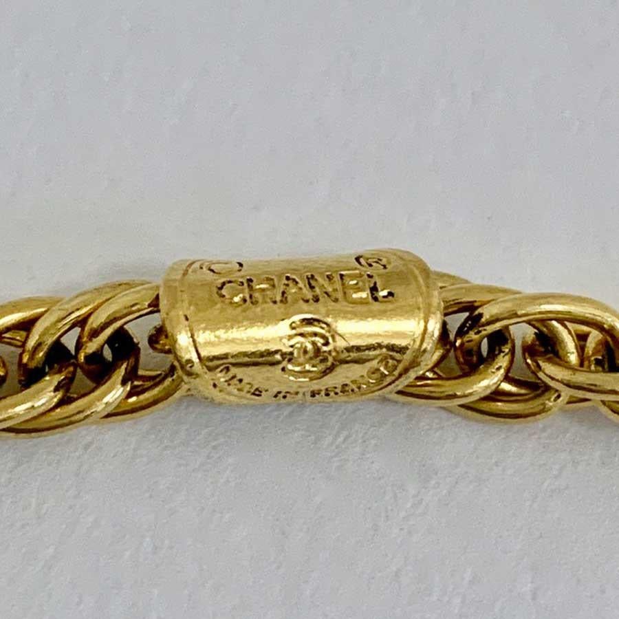 Vintage gold Tone metal CC Rhinestone Pendant Necklace  In Good Condition In Paris, FR