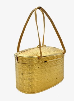 Vintage gold-tone metal purse