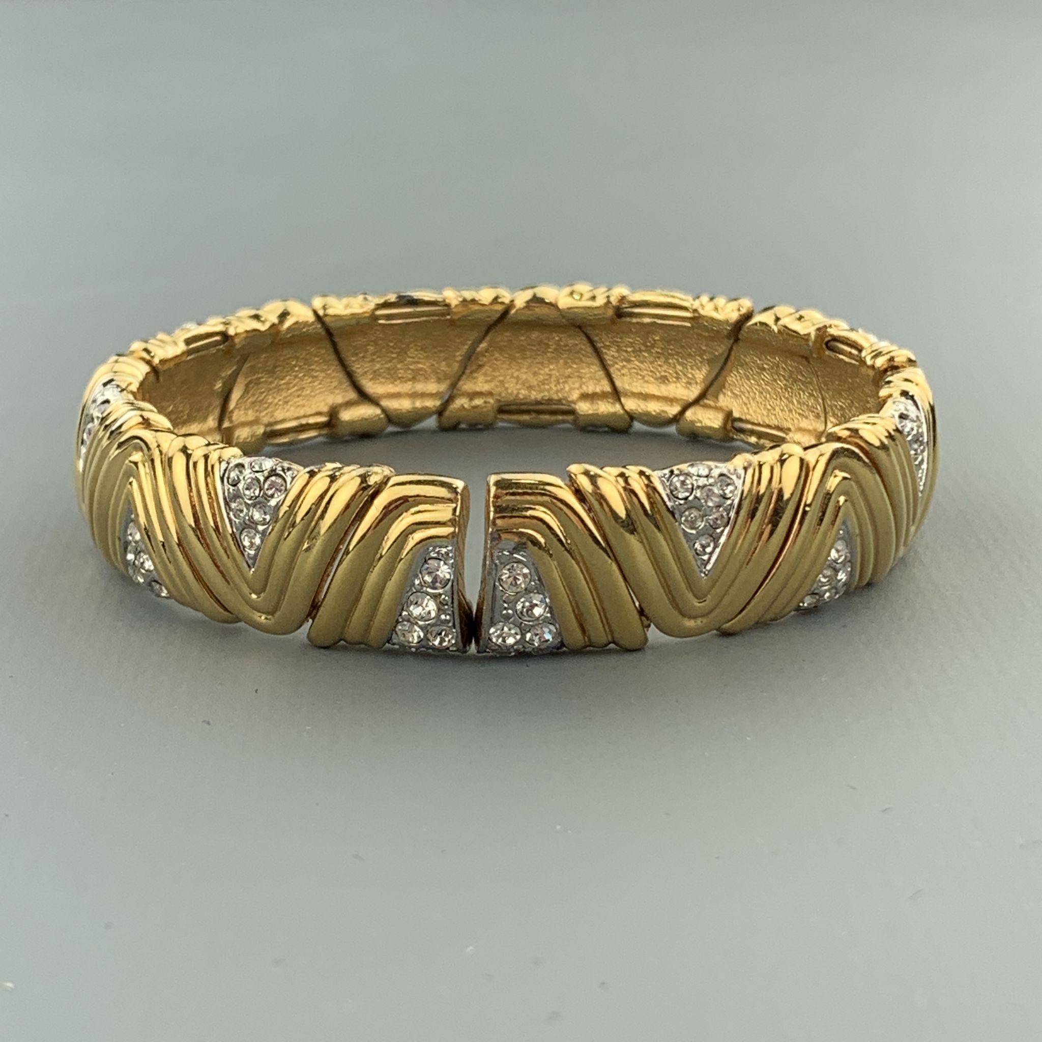 Vintage Gold Tone Metal Rhinestones Textured Open Cuff Bracelet 1