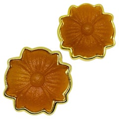 Vintage gold tone molded flower glass designer clip on earrings