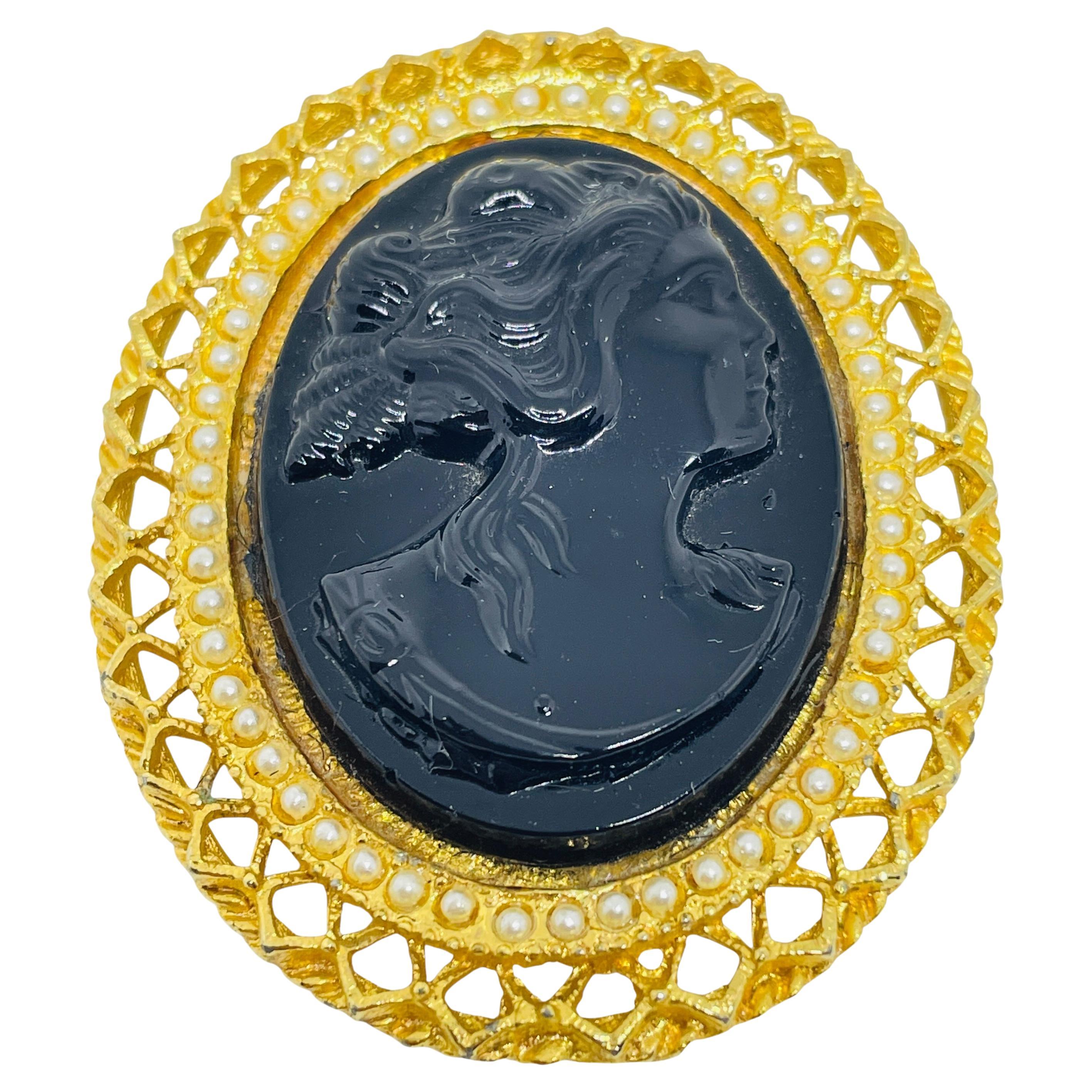 Vintage Gold Ton geformt Glas schwarz Kamee Brosche