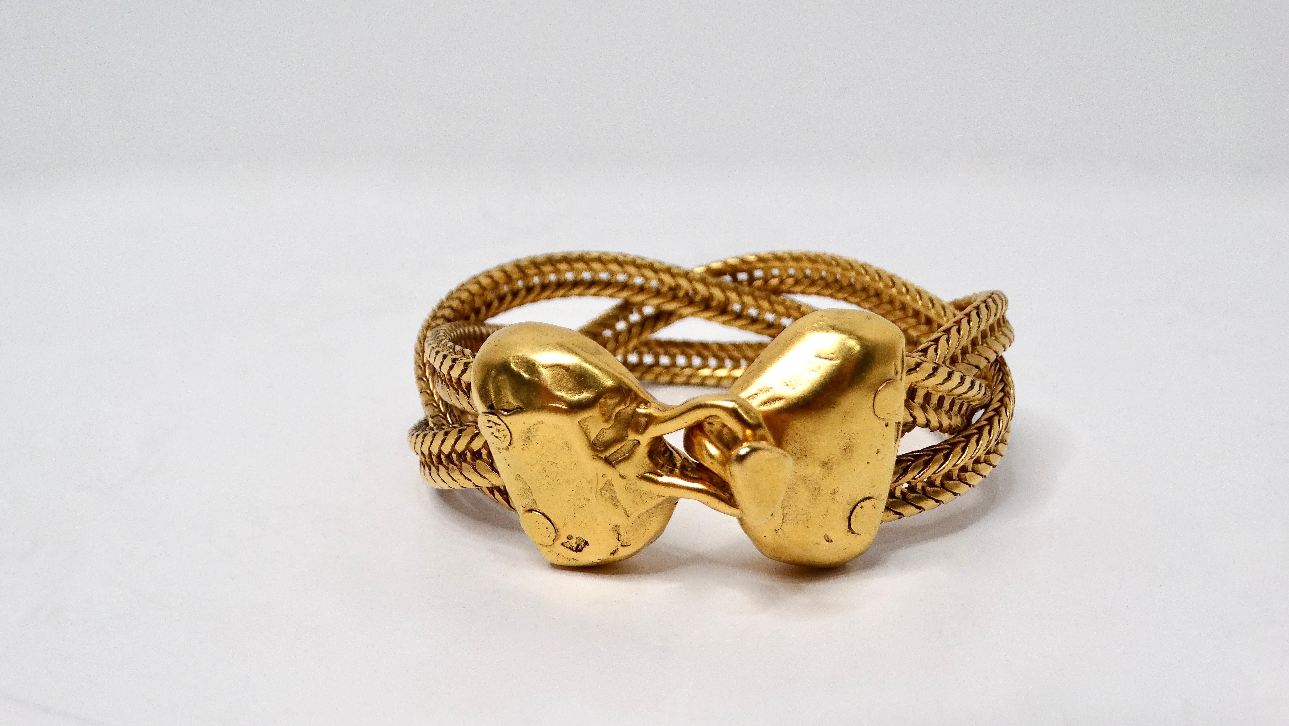 Vintage Gold-Tone Multi Chain Woven Bracelet In Good Condition For Sale In Scottsdale, AZ