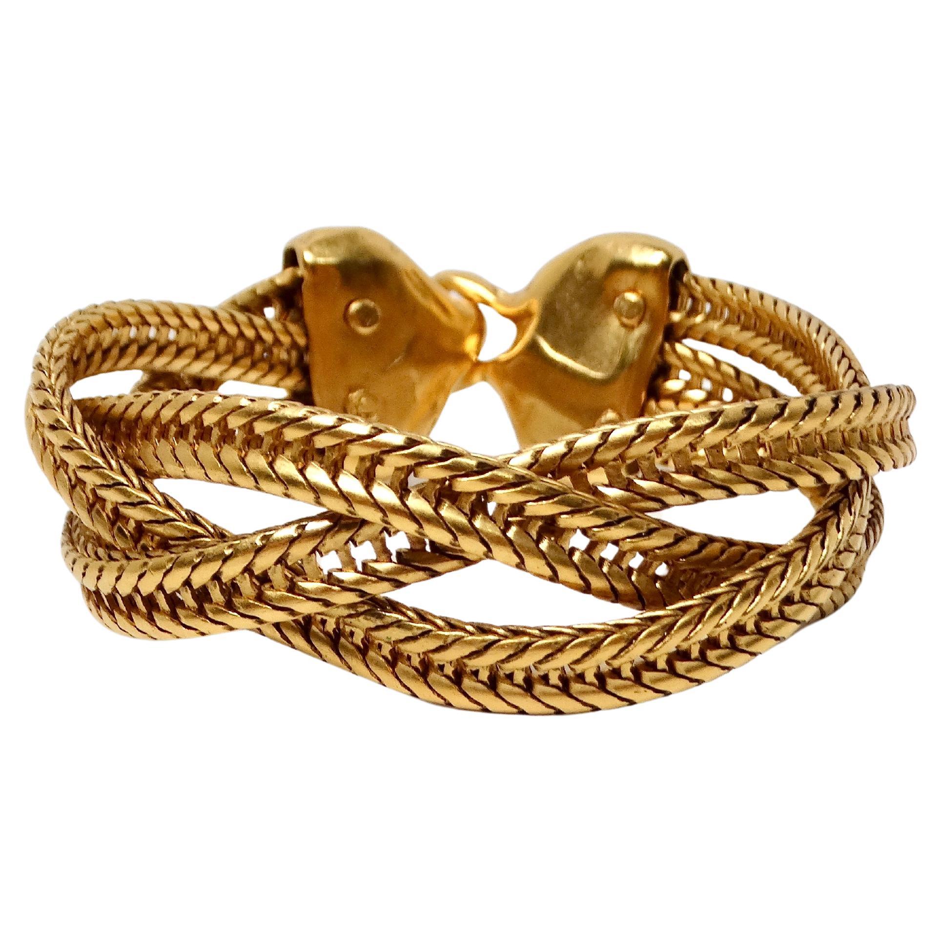 Pulsera vintage tejida de varias cadenas en tono dorado