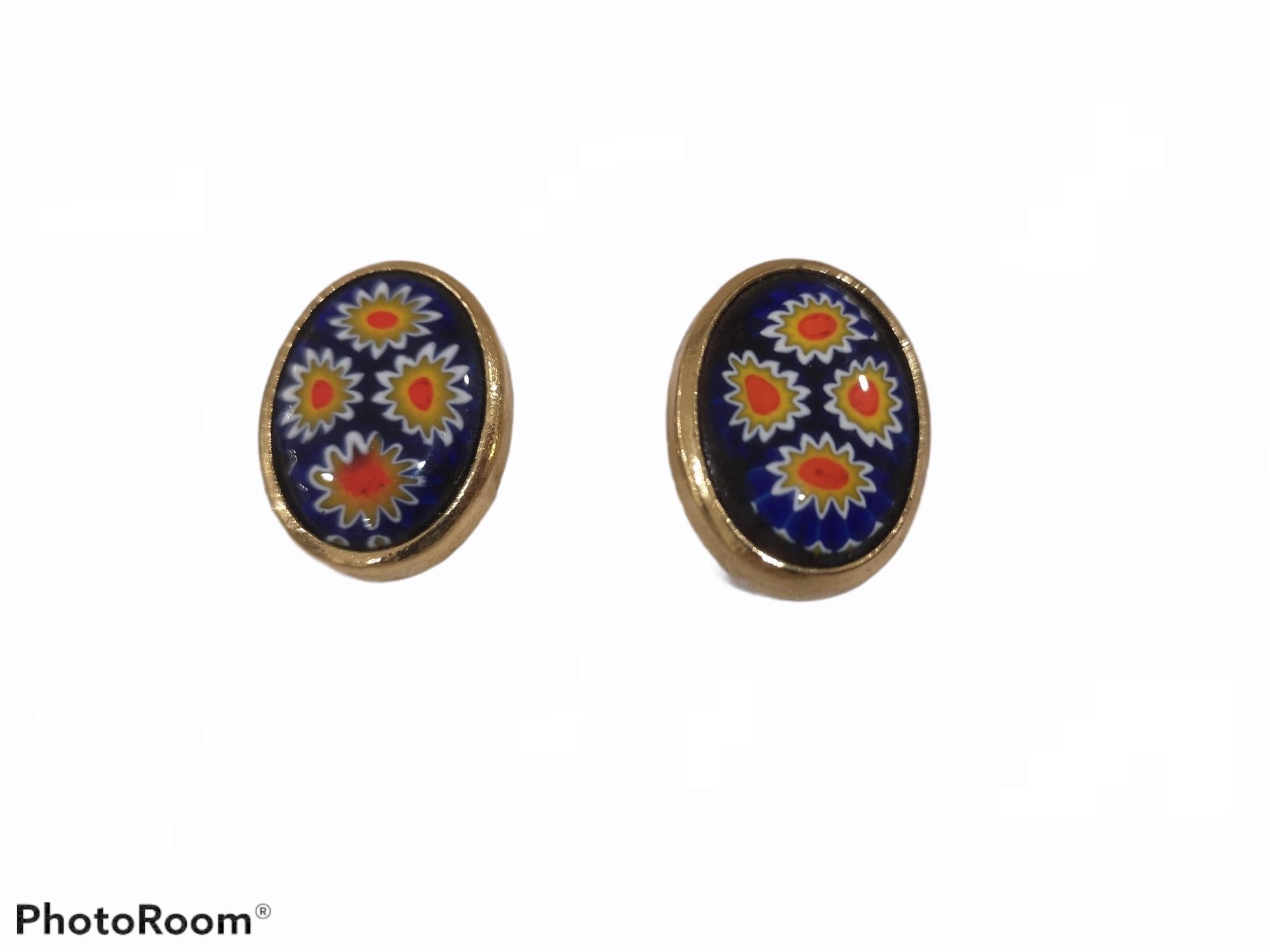 Vintage gold tone multicoloured clip on earrings  In Excellent Condition In Capri, IT