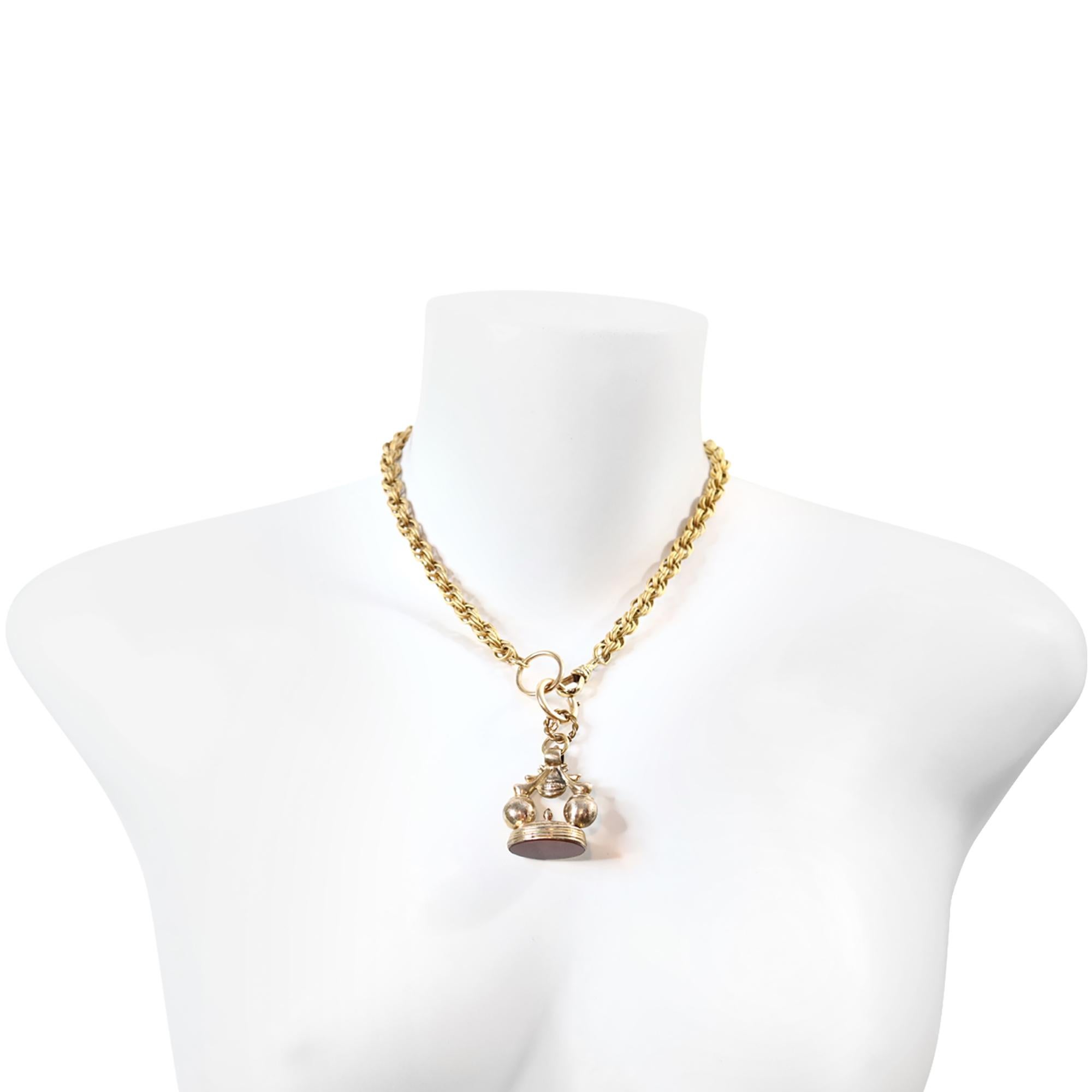 Collar vintage de eslabones dorados con leontina eduardiana Circa 1910s Moderno en venta