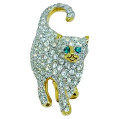 Broche vintage en strass doré pave chat figural designer