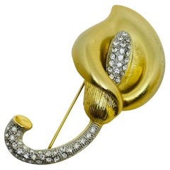 Spilla vintage in oro con pave di strass e fiori di design