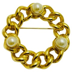 Vintage gold tone pearl chain designer brooch