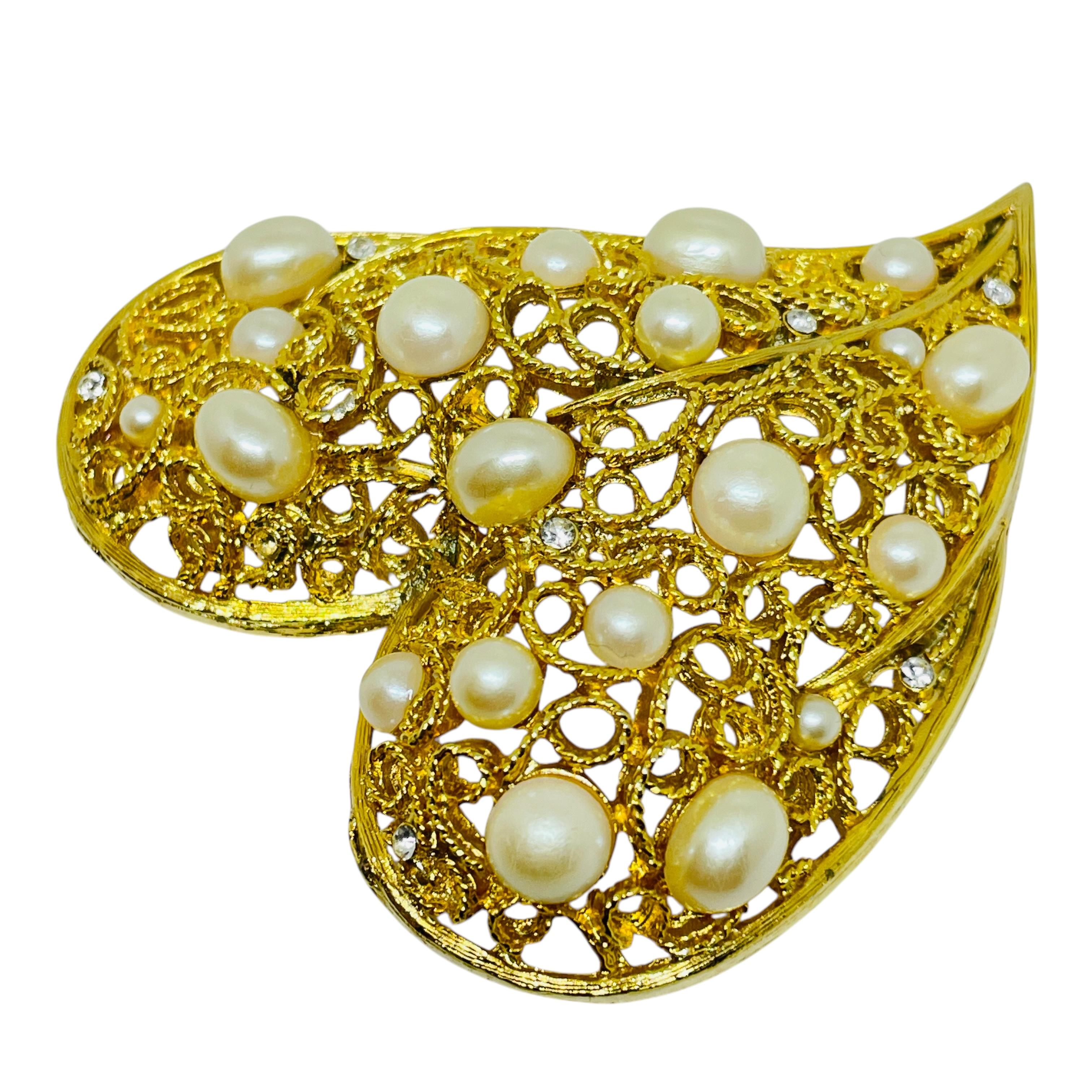 Vintage Gold Ton Perle massiv Herz Designer Brosche im Zustand „Gut“ im Angebot in Palos Hills, IL