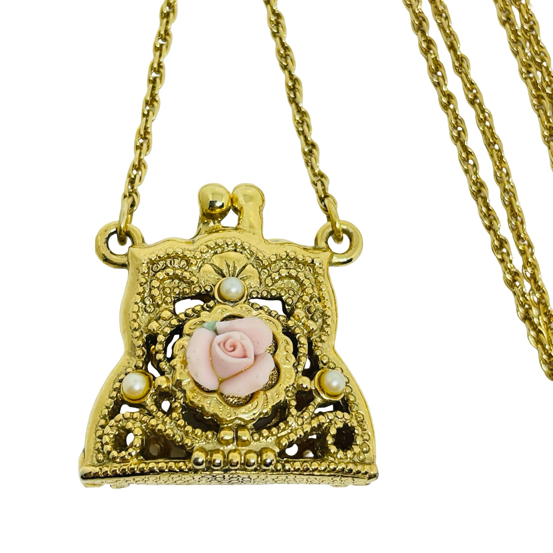 Vintage gold tone pearl porcelain rose purse pendant chain necklace For Sale
