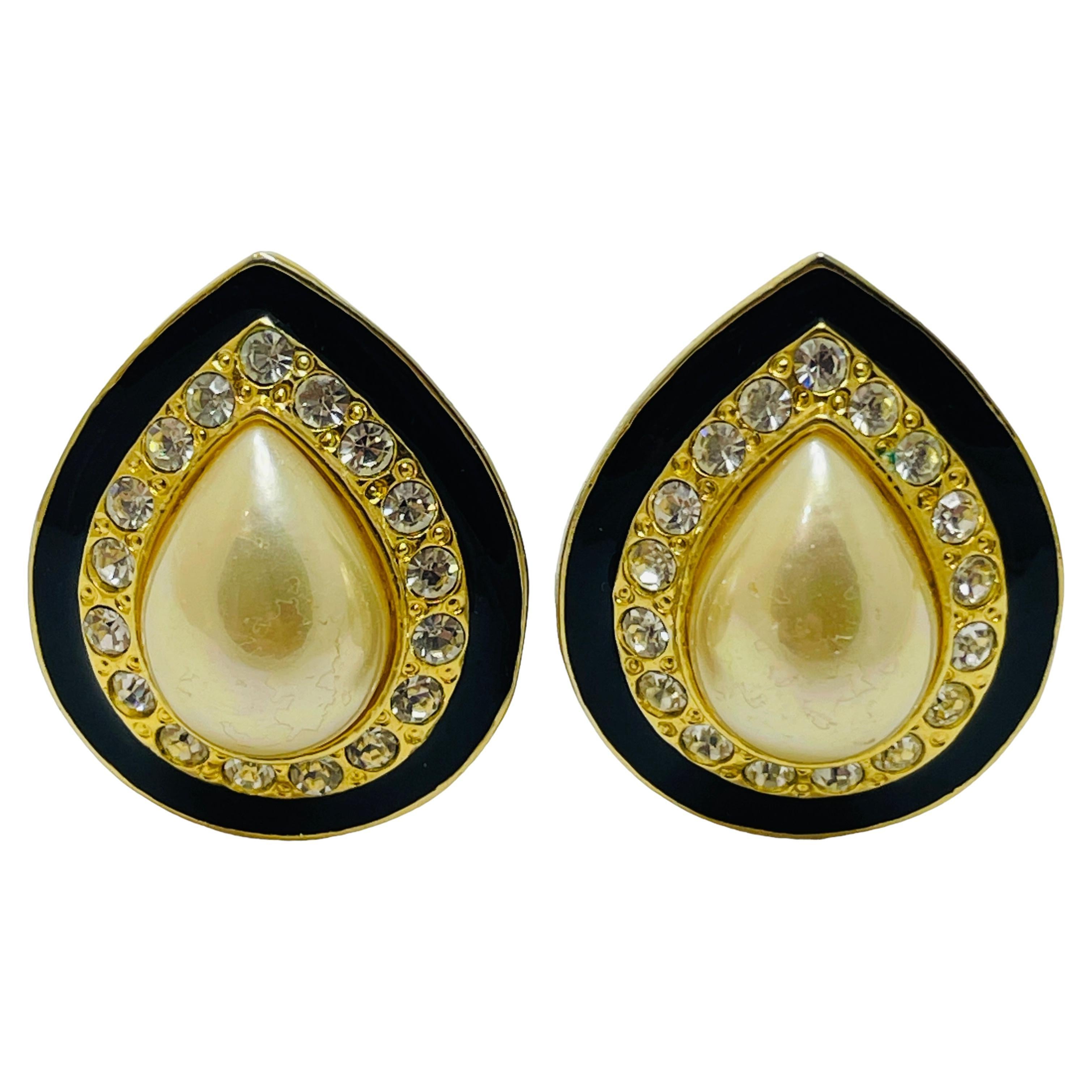 Orecchini vintage in oro con perle, strass e smalto di design