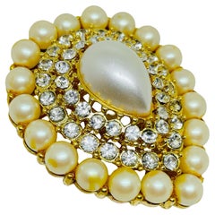 Vintage gold tone pearls rhinestone massive designer brooch