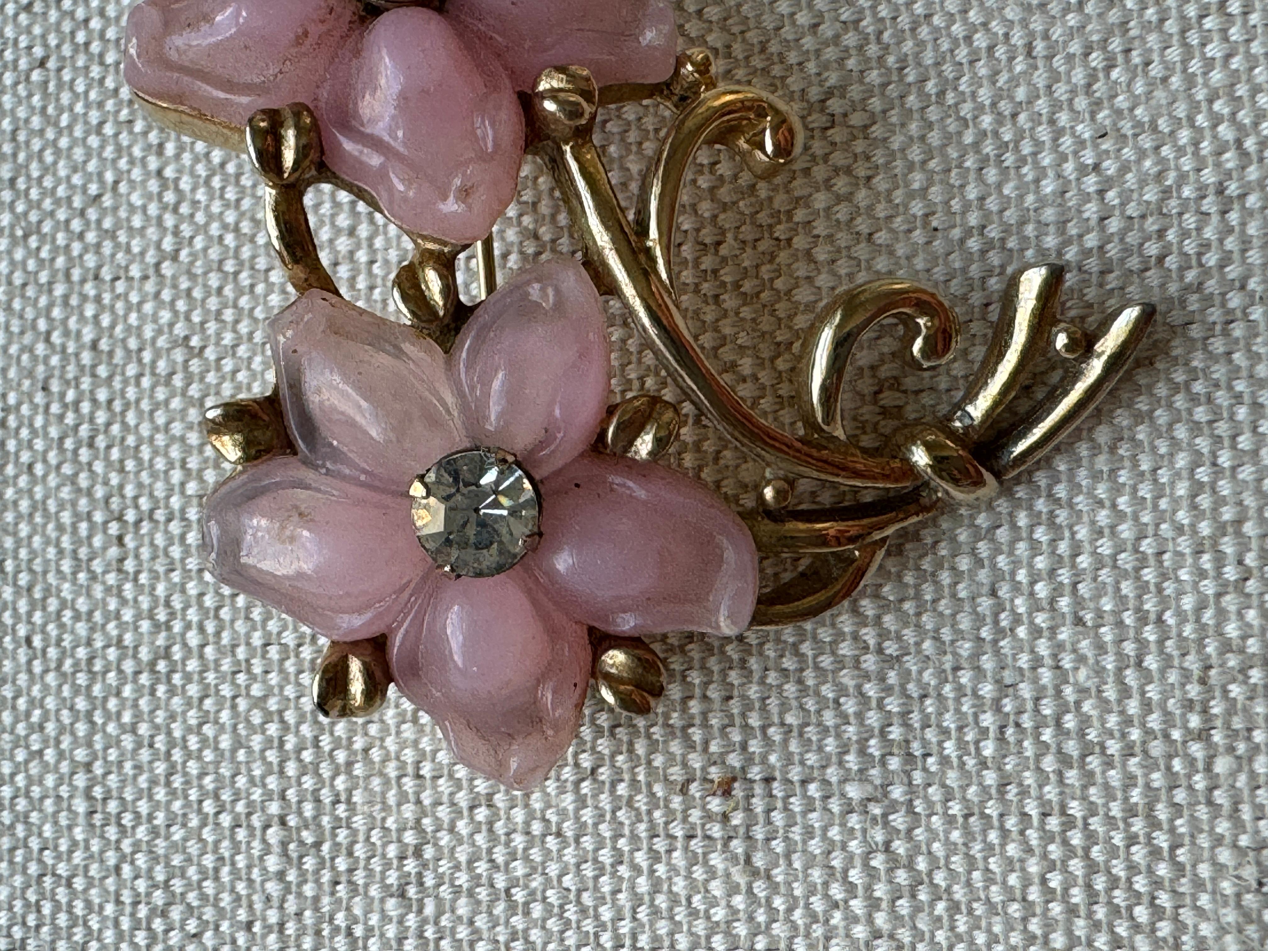 Contemporary Vintage Gold Tone Pink Bouquet Brooch with Crystal For Sale