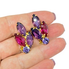 Orecchini a clip vintage in vetro rosa-viola, tonalità oro, di design