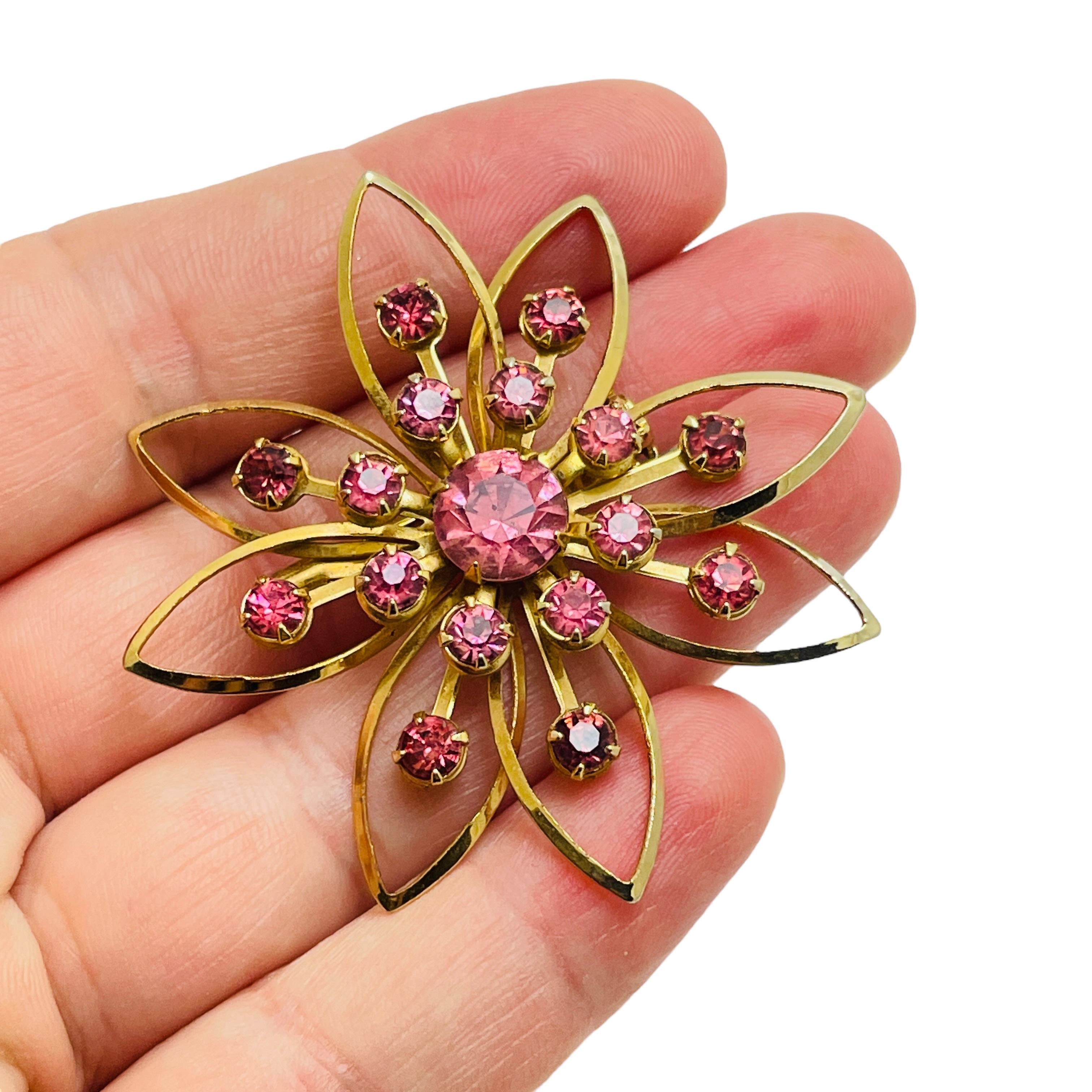 Women's Vintage gold tone pink rhinestone flower designer brooch For Sale