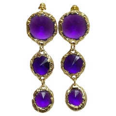 Vintage gold tone purple dangle glass designer dangle pierced earrings