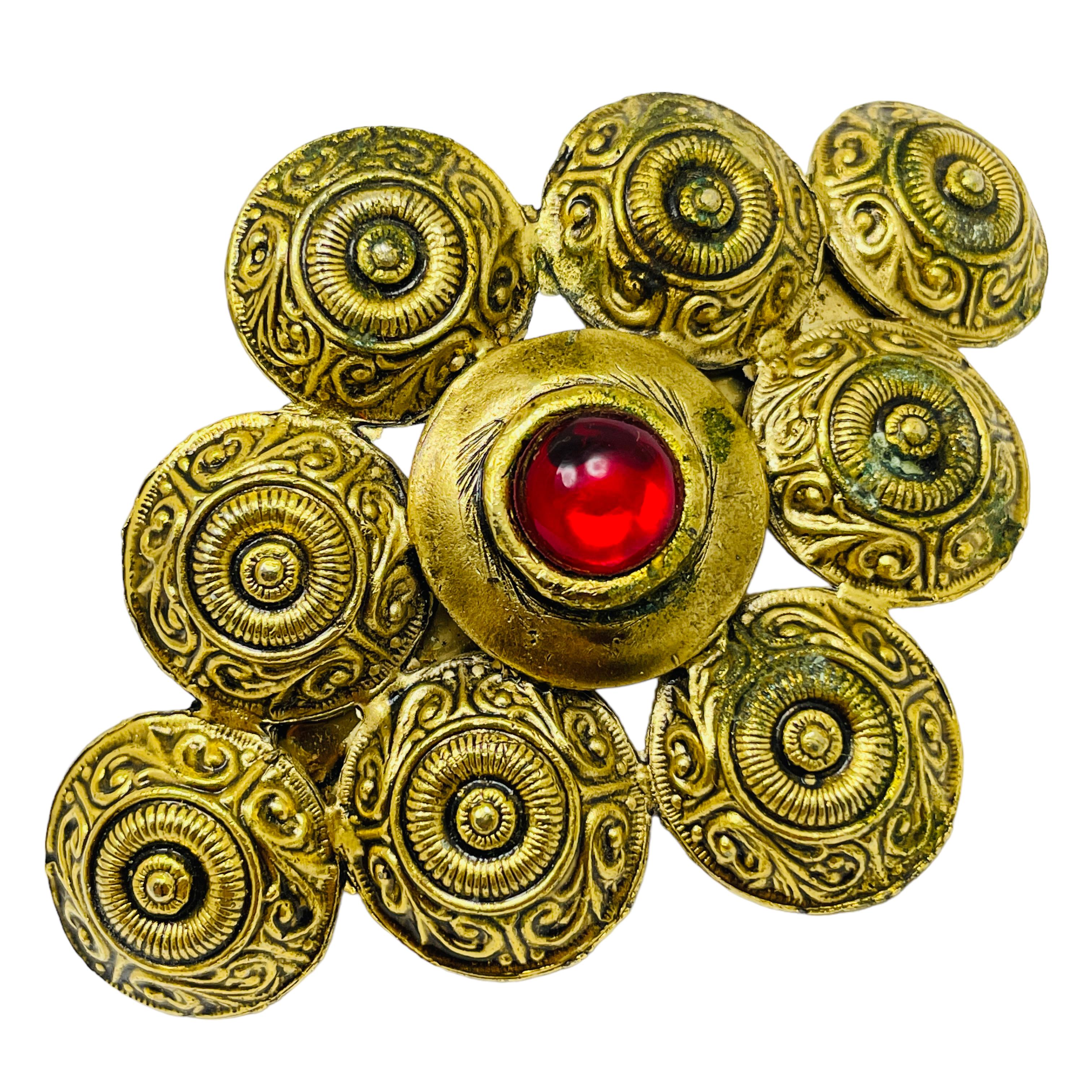 Vintage Gold tone red cab etruscan hair barette Bon état - En vente à Palos Hills, IL