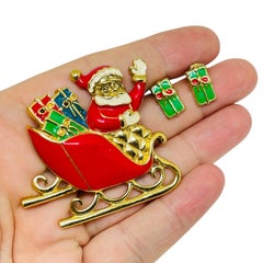 Vintage gold tone red enamel Christmas Santa designer brooch earrings set