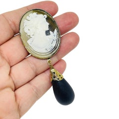 Vintage gold tone resin cameo dangle designer brooch