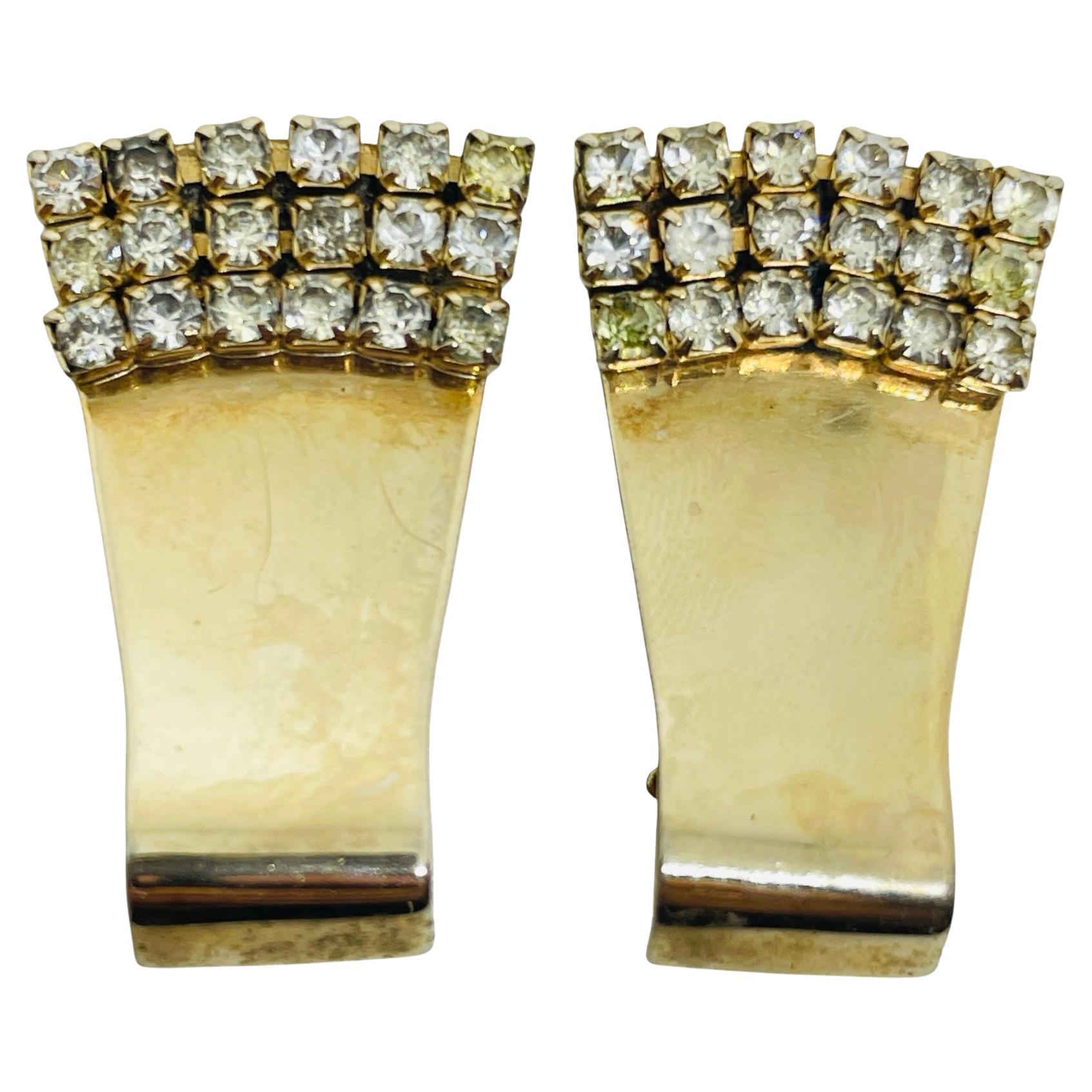Strass d
epoca in tonalità oro in stile art deco  orecchini a clip di design in vendita