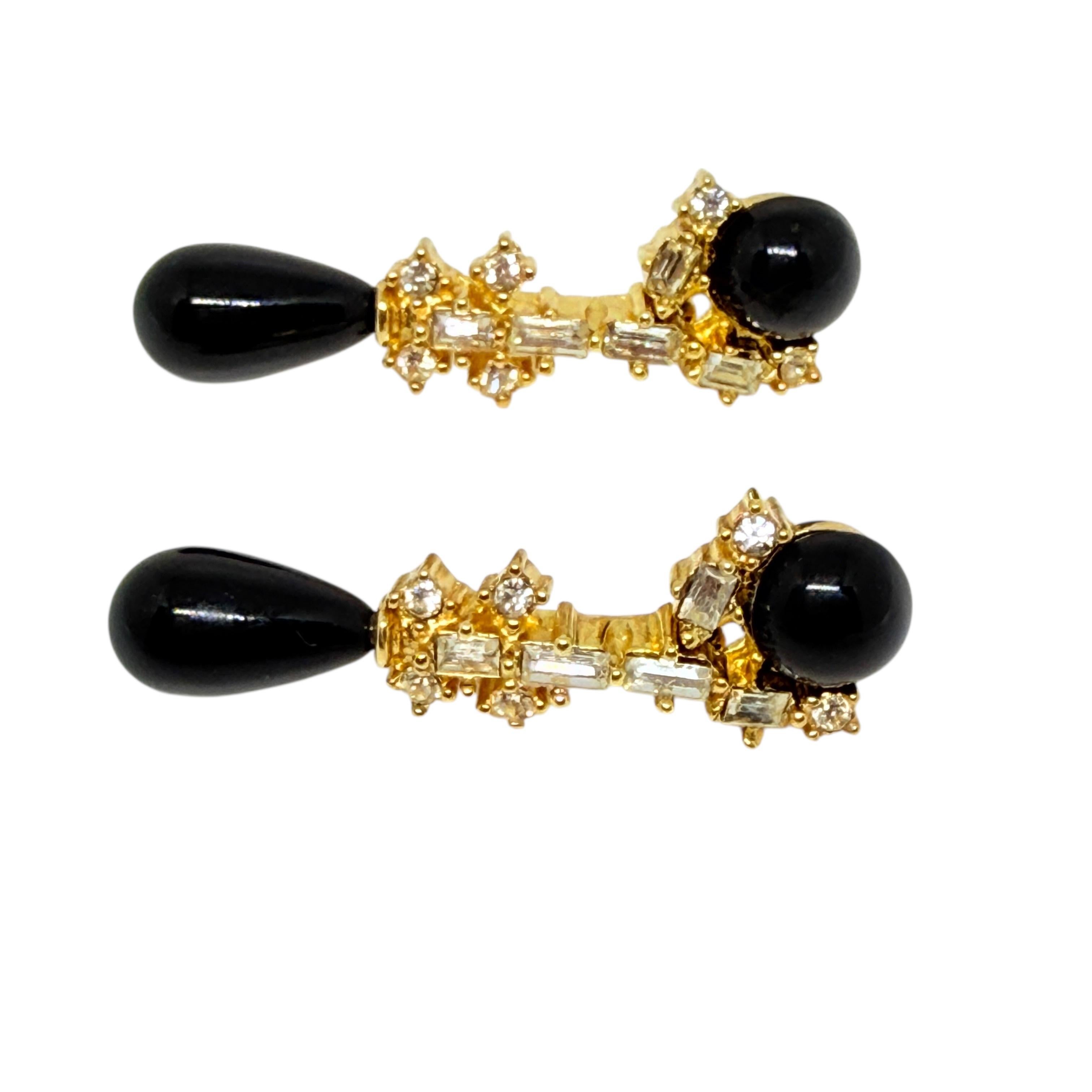 Women's or Men's Vintage gold tone rhinestone black drops designer 80's earrings For Sale
