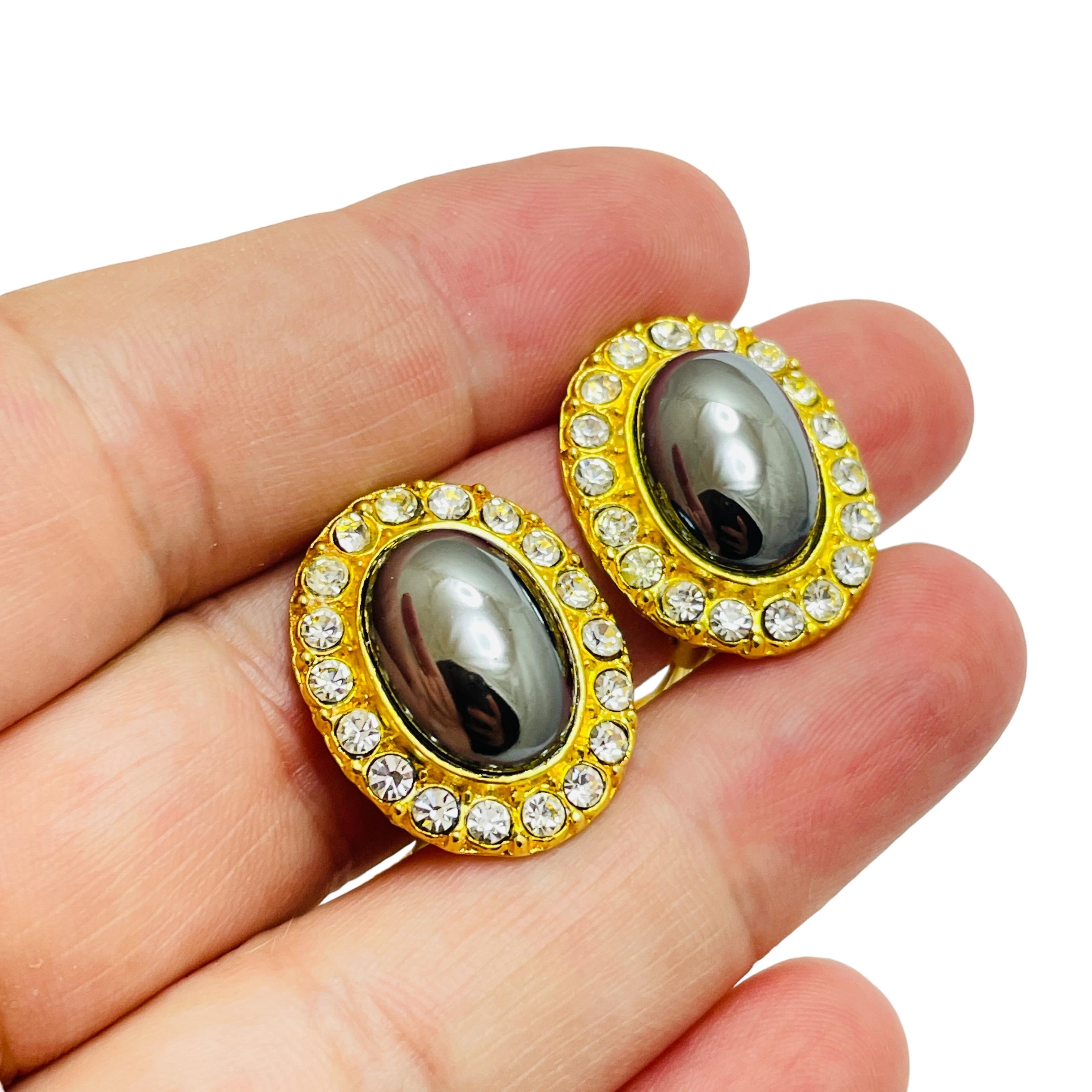 De las mujeres Pendientes de clip de diseño vintage con brillantes en tono dorado en venta