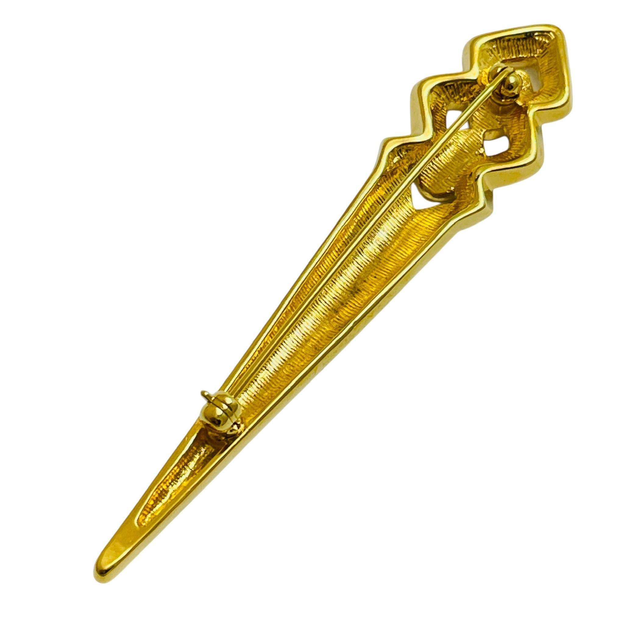 Vintage gold tone rhinestone enamel designer brooch In Good Condition For Sale In Palos Hills, IL